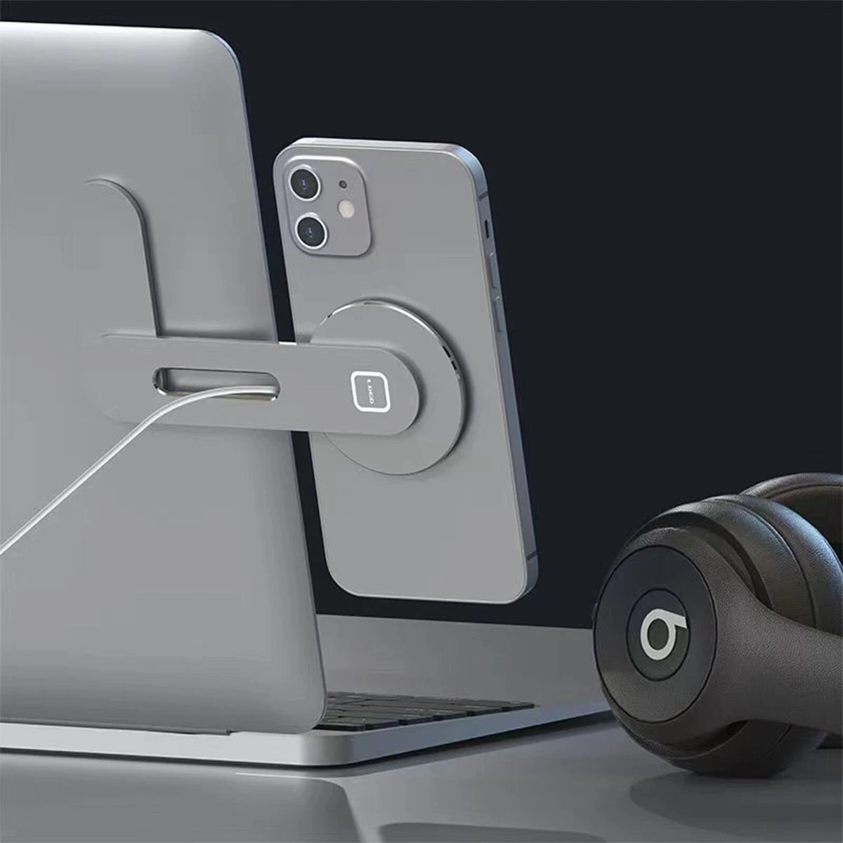 Car Touch Screen Phone Holder Mount for iPhone MagSafe to Tesla Model 3 Y