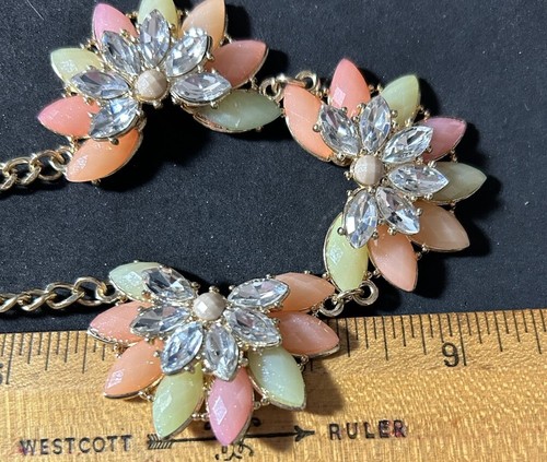 Vtg Rhinestone Statement Bib Necklace Bracelet & Earring Set Gold Tone - Picture 18 of 18