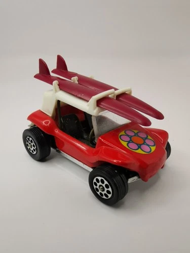 VINTAGE CORGI TOYS WHIZZWHEELS 381 GP BEACH BUGGY MODEL CAR RED