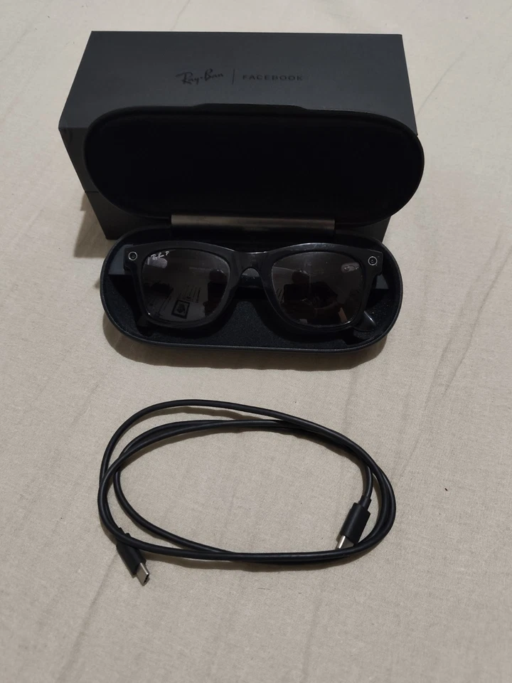 Ray-Ban Stories Wayfarer, foto 1 di 5