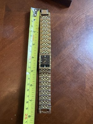 Vintage Elgin Diamond Quartz Black Dial Gold‎ Tone Rectangular Dress Watch Read Vintage Elgin Diamond Quartz Black Dial Gold Tone  main image 3