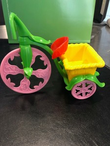strawberry shortcake tricycle