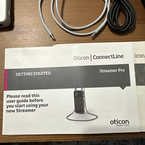 Oticon Connectline Bluetooth Streamer Pro For Hearing Aid - White - +Accessories - Picture 8 of 9