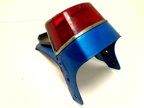 80500-415-0000 portamatrículas para HONDA CX 500 A 1978-1979 usado 146267 - Imagen 6 de 8