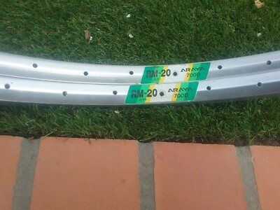 ARAYA RM-20 前後ホイール ARAYA (RM-20)× SHIMANO (Deore XT)ホイールセット