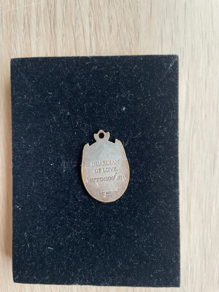 Colgante deslizante Alex and Ani Guardian of Love Foto 2 de 3