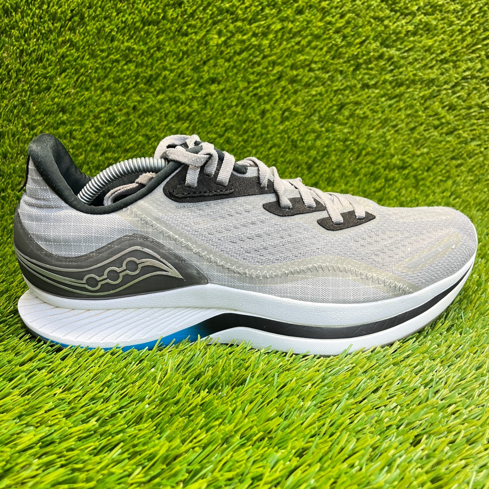 SAOLA Scarpe da corsa sportive Saucony Endorphin Shift 2 da uomo taglia 10 5 grigie sneakers