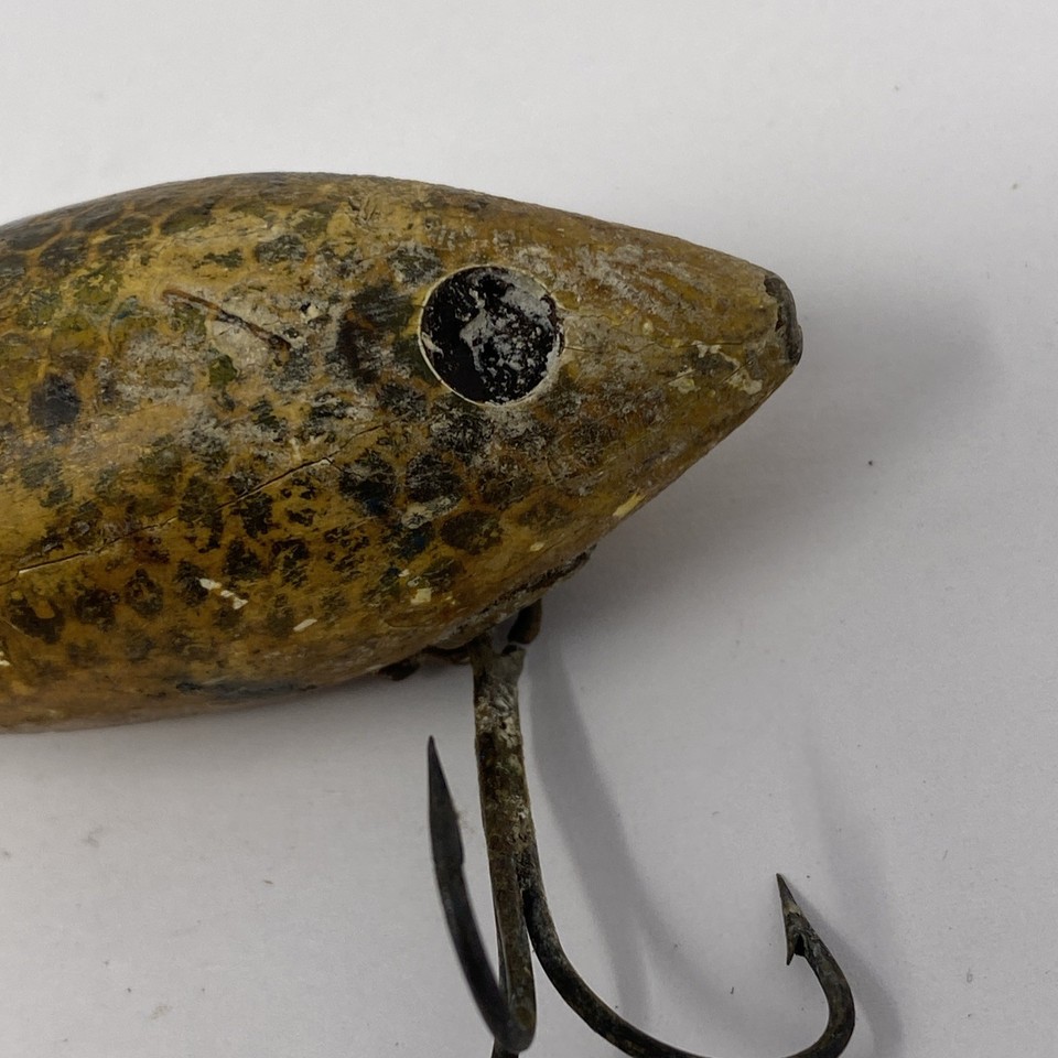Vintage Fishing Lure With Two 3-prong Hooks, One Eye Intact Antique | eBay
