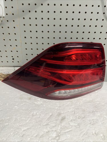 2016-2018 Mercedes GLE350 GLE450 LED Tail Light Left LH Driver Side OEM (6028)