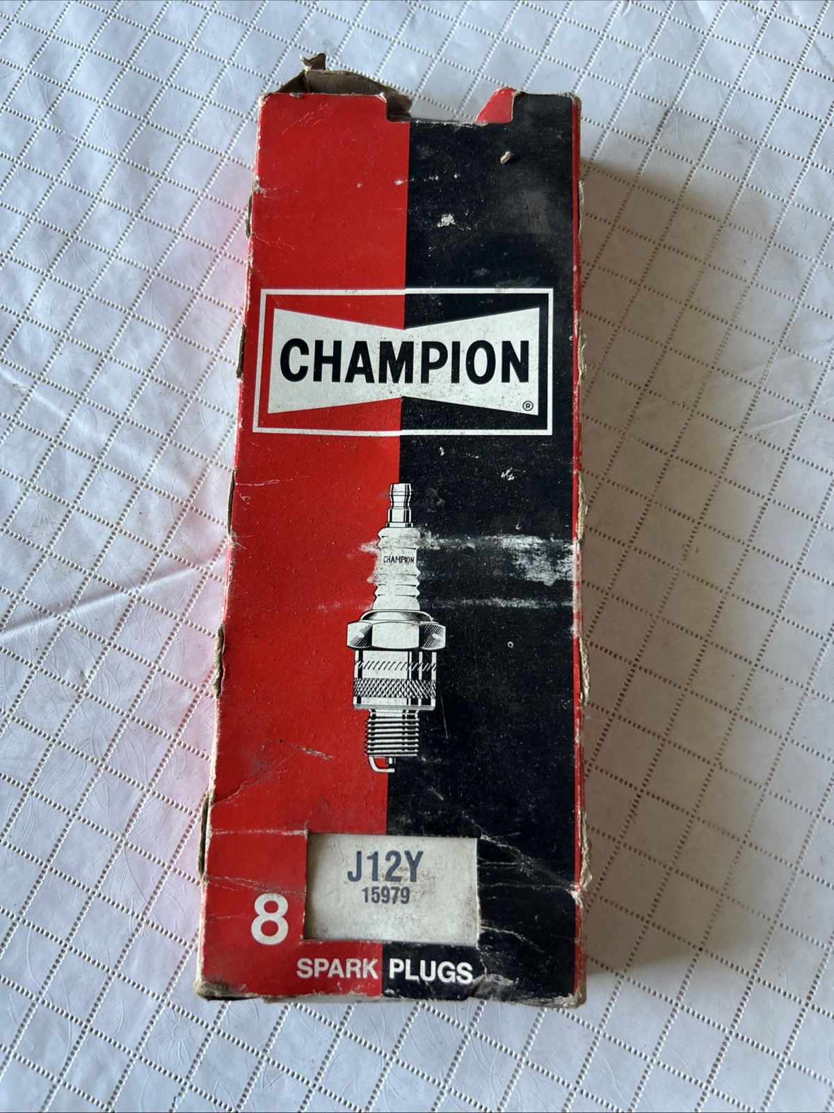 Vintage Champion Spark Plugs J12Y Full Box of 8 NOS MADE IN USA