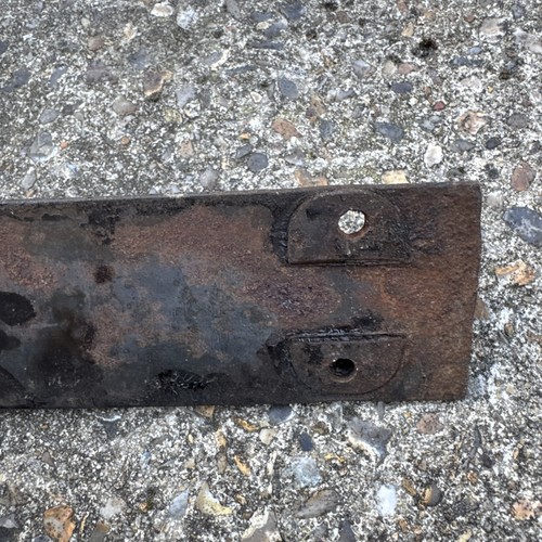Old Vintage 9 '' x 2” L Wrought Cast Iron Bolt - Picture 6 of 7