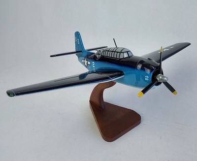 GRUMMAN TBF/TBM-3 AVENGER BOMBER WOODEN DESKTOP MODEL AIRPLANE H.W. BUSH - 12 in
