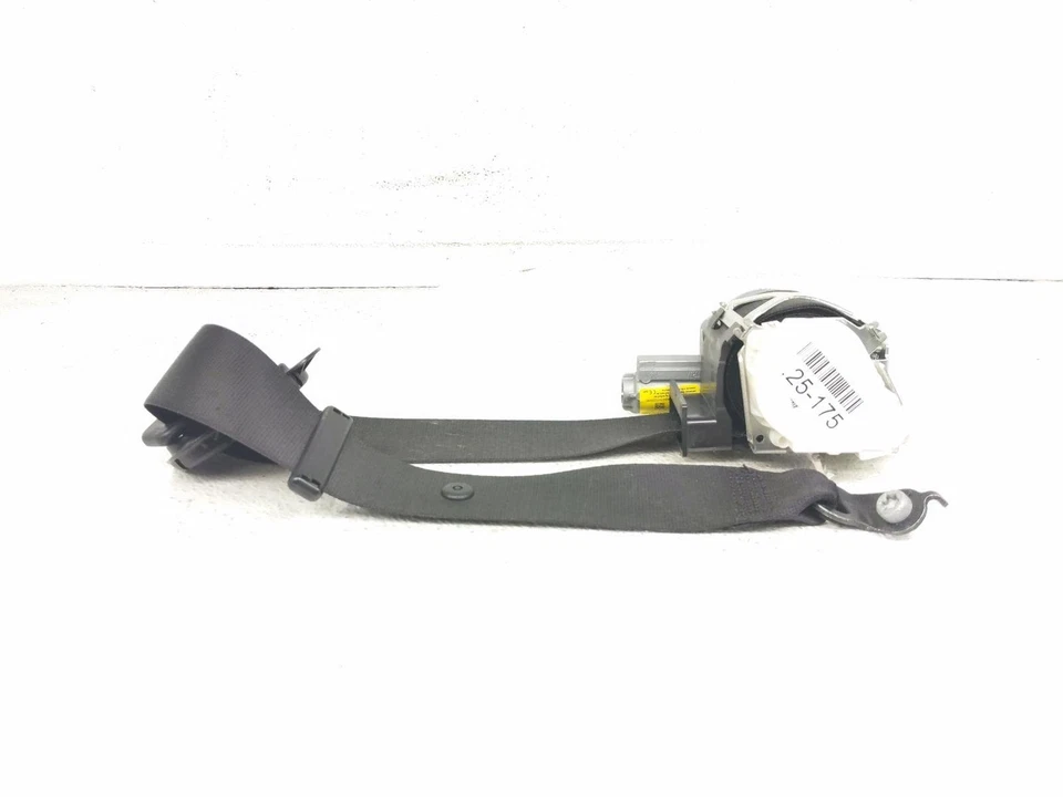 2017-2020 Bmw 430I Gran Coupe Front Passenger Right Seat Belt Retractor - Image 4 of 4