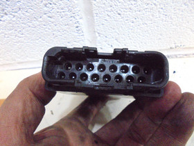 HONDA CBR900RR SC33 1996 1997 CDI ECU SPARK UNIT (4F)