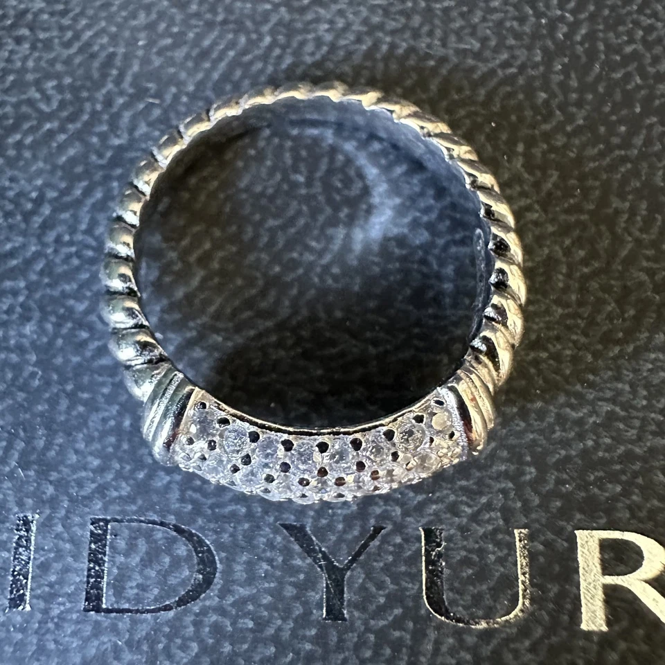 Anillo David Yurman Metro Pave Plata de Ley 925 Diamantes Blancos 18K Talla 8 Foto 2 de 4