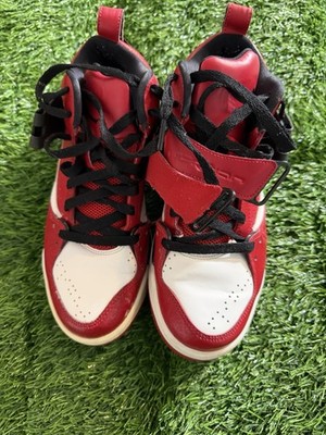 Nike Jordan Men Snickers Red , White And Black Color Sz 8