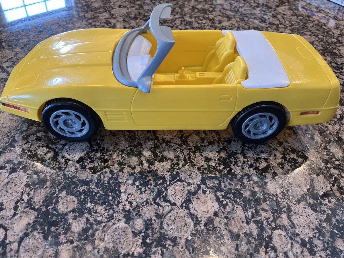 Vintage Barbie Yellow Corvette 1994 Mattel Missing Seatbelts And