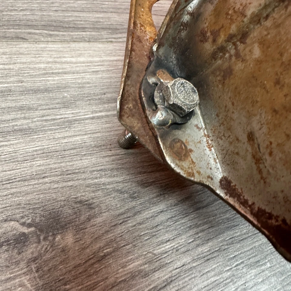 Juego de pedales de embrague y freno 91-94 Nissan Sentra SE-R - Transmisión manual - NX2000 Foto 3 de 4