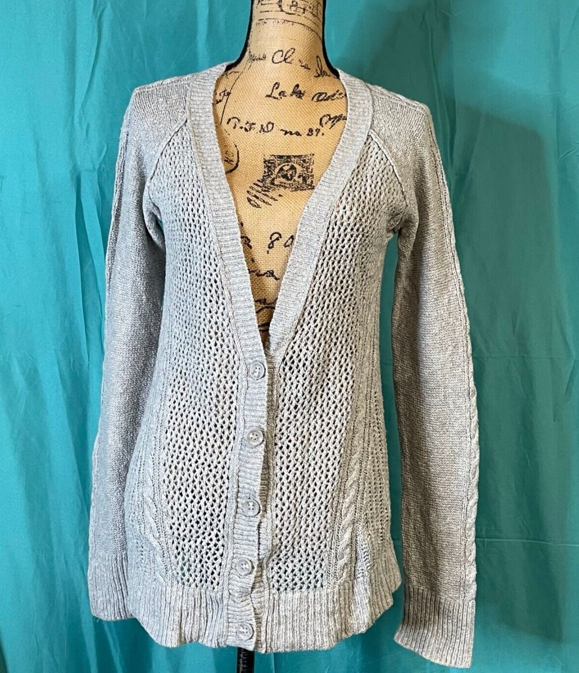 Aeropostale Womens Sweater Gray Medium Open Knit Cardigan Button Long Sleeve