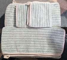 Four Piece Bath Towel Set  26C