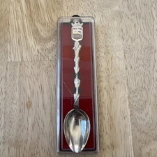 Vintage Souvenir spoon From Hyères, France ASCAUX II
