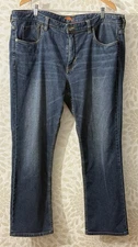 Tommy Bahama Men’s 40 X 30 Straight Leg Jeans Medium Wash Classic Denim FLAW
