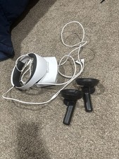 Windows Mixed reality headset with remote con...