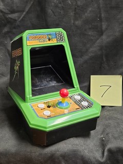 Coleco Frogger Mini Arcade Game 1980's