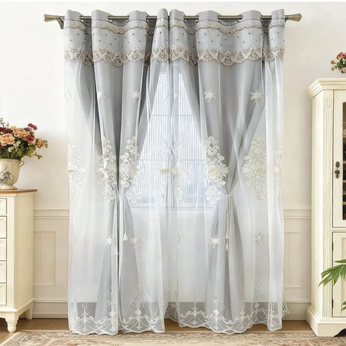 European Double Layer Curtains Luxury Embroidered Curtains (Grey,52x96 Inch)
Opens in a new window o