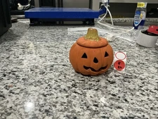 K’s Collection Halloween Pumpkin Candle Holder Figurine 4”T x 3.5”W