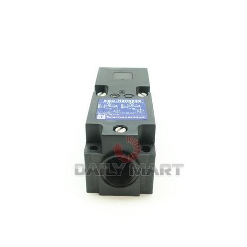 New In Box SCHNEIDER XSC-H203629 Proximity Transducer Sensor - Picture 2 of 5