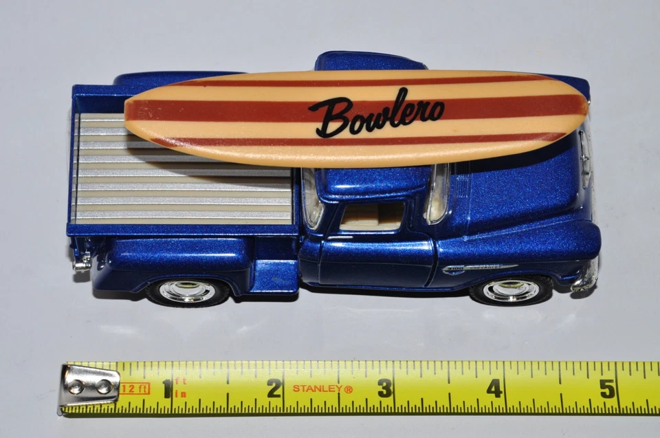 KINSMART DIECAST 1955 CHEVY STEPSIDE PICK-UP KT5330 1/32 Bowlero SURFBOARD Blue - Image 2 of 4