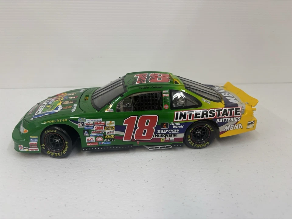Coche Pontiac 1999 Bobby Labonte #18 Nascar Racers 1 de 2.508 autografiado Foto 3 de 4