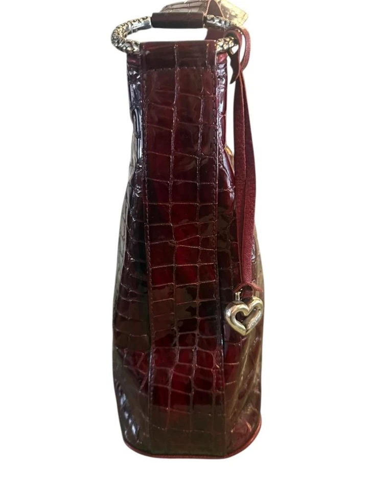 Bolso de hombro Brighton Cher Croc charol en relieve Foto 4 de 4