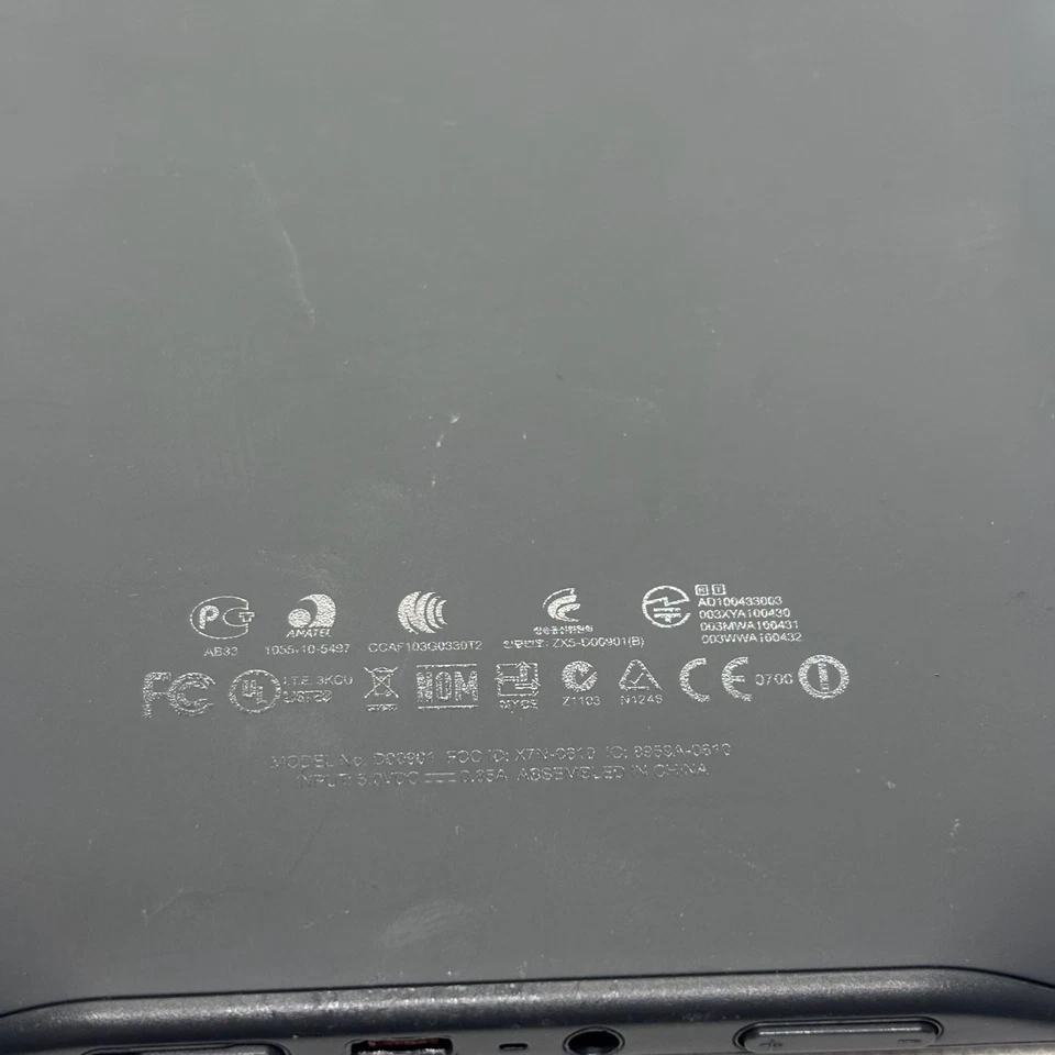 Amazon Kindle Keyboard D00901 3rd Generation 4GB, tested fully working used - Image 4 of 4