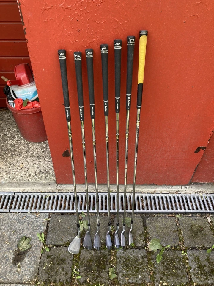 KZG Evolution Forged Golfschläger Eisenset 5-9, PW und SW Regular Stahlschäfte