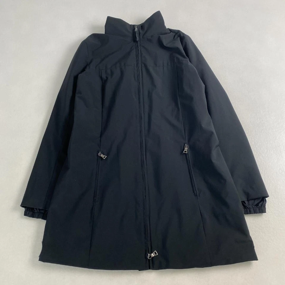 ABRIGO PRADA USADO 100% NYLON CORREA CUERO CREMALLERA COMPLETA NEGRO BUENO Foto 2 de 4