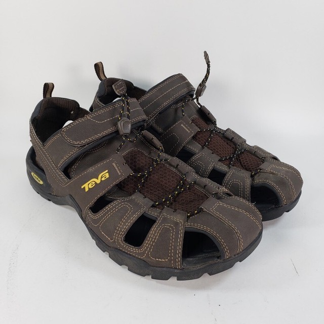 teva forebay sandals