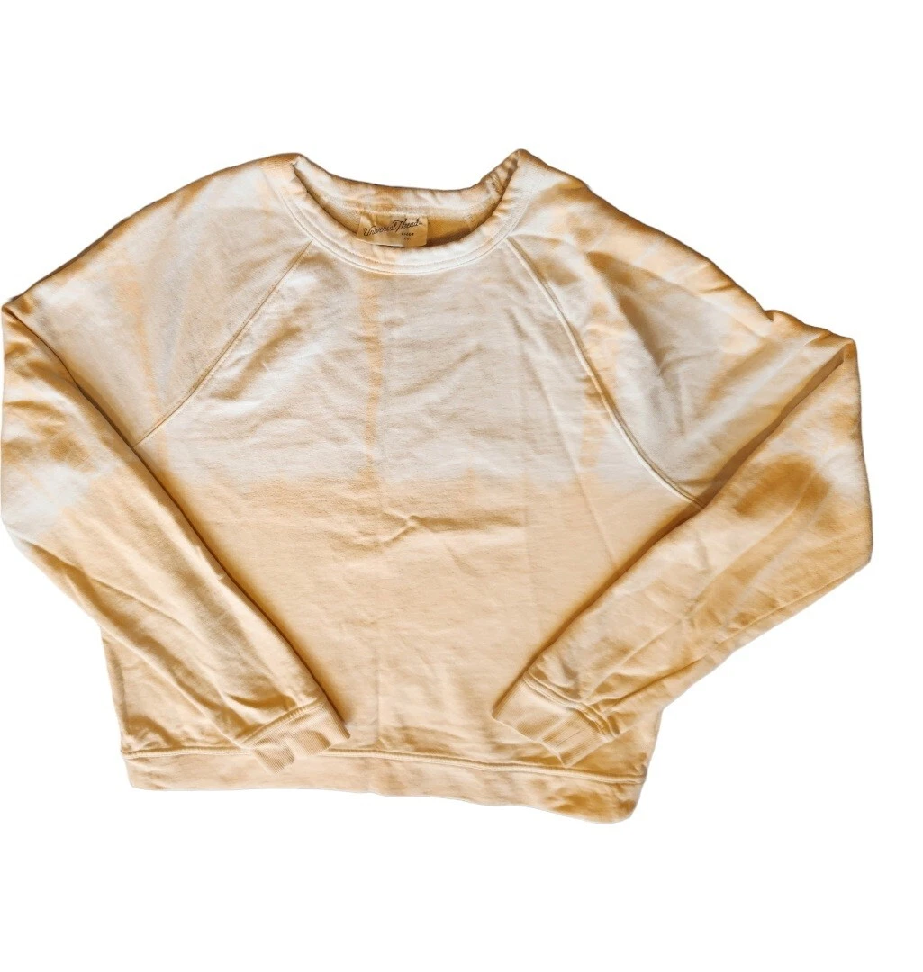 Universal thread outlet tie dye sweatshirt