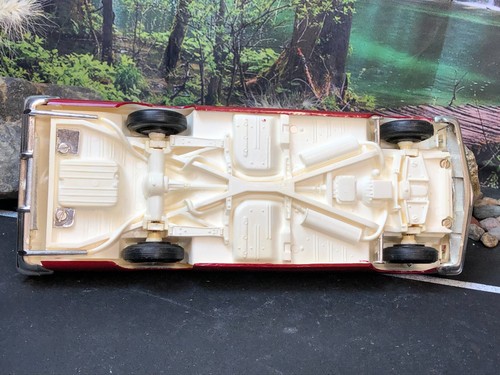 Imperfect Plastic AMT 1960 PONTIAC BONNEVILLE CONVERTIBLE Dealer Promo Car As-Is - Picture 22 of 24