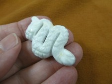 Y-SNAK-FL-567) white Howlite SNAKE SIDEWINDER carving FIGURINE GEMSTONE reptiles