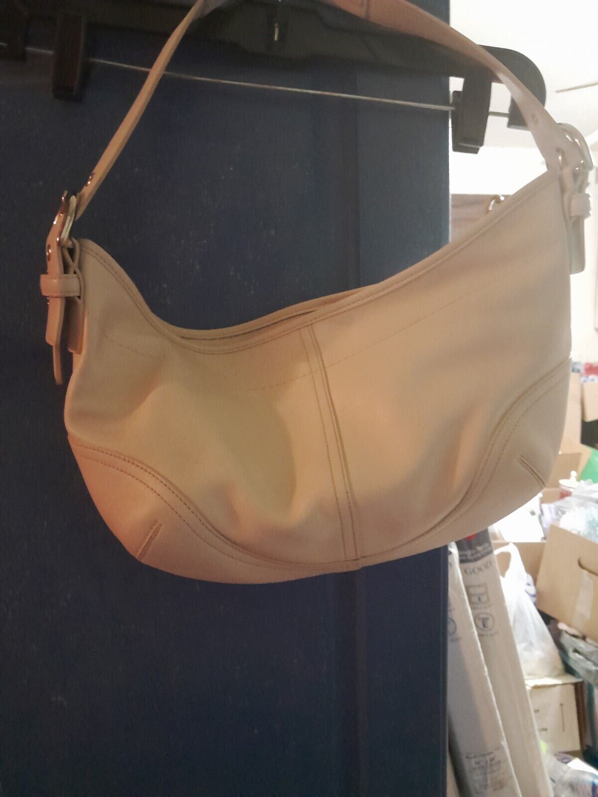used coach leather handbags cream color - image 1