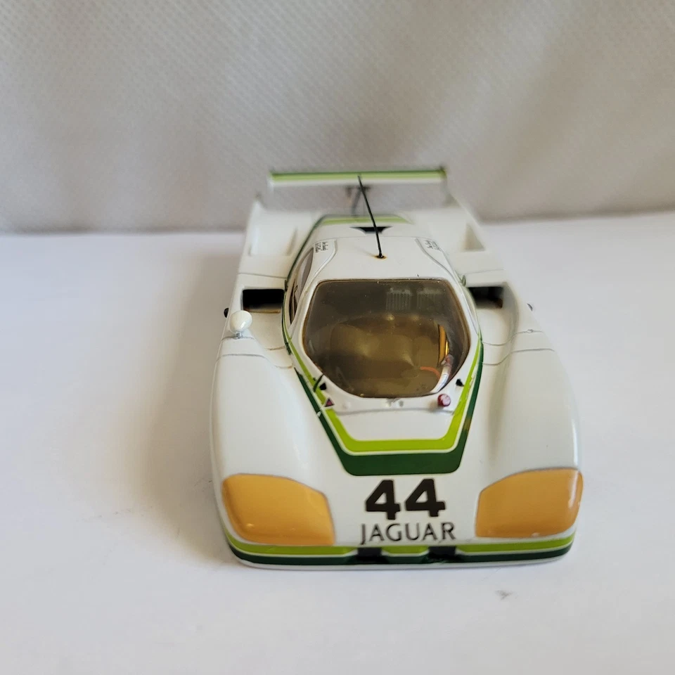 1/43 AMR RUF 584 Jaguar XJR 5 Le Mans 1984 Redman Tullius Bundy sin JPS Foto 4 de 4
