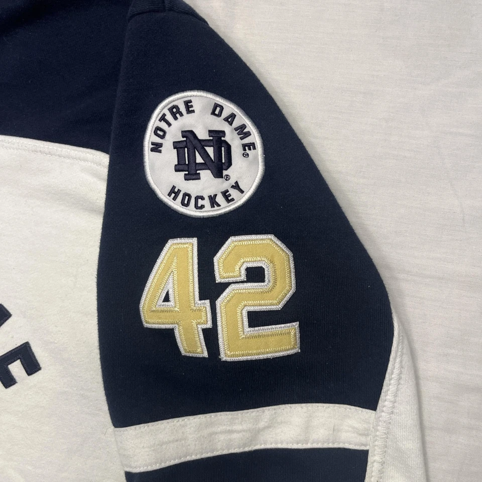Sudadera con Capucha Notre Dame Fighting Irish Para Hombre Mediana NCAA Hockey Pullover Campeón Foto 3 de 4