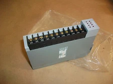 Gould Modicon PLC AC Input Module Model DI-1131-000    NEW