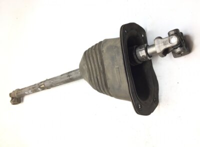 20583507 21185808 82394696 Volvo Propeller Shaft Steering Trucks 