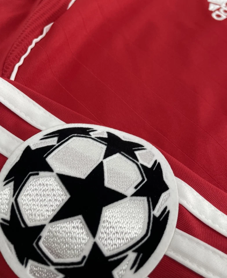 Liverpool 06-08 Home Long Sleeve Kit – Torres 9 • Vintage Soccer Jersey - Image 3 of 4