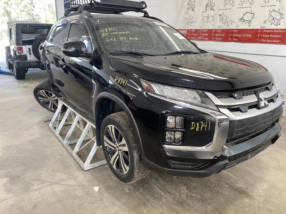 Used Front Right Seat Belt Front fits: 2020 Mitsubishi Outlander sport passenger Foto 2 de 4