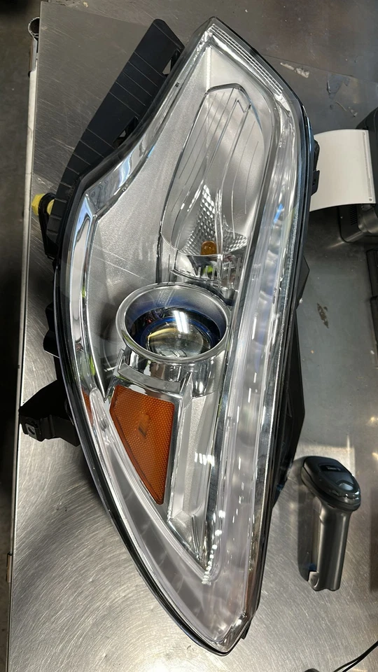 Secondhand！Left Driver Side HID/Xenon Headlight Lamp for 2013-2017 Buick Enclave Foto 4 de 4