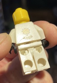 Lego 2260 Ninjago Ice Dragon Attack Complete w/ Manual + Mini-figures